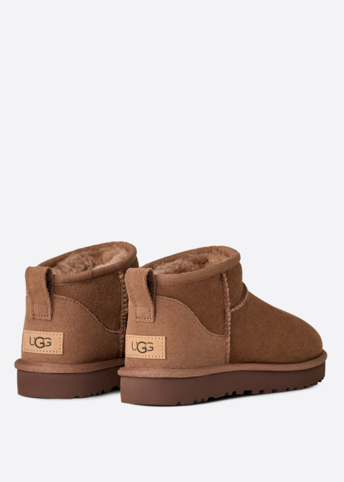 UGG poolsaapad Classic Ultra Mini