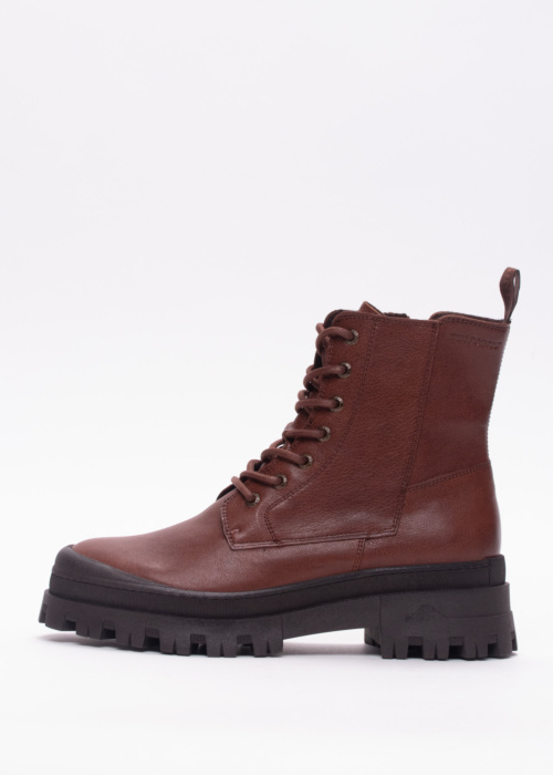 Ten Points poolsaapad Jenny