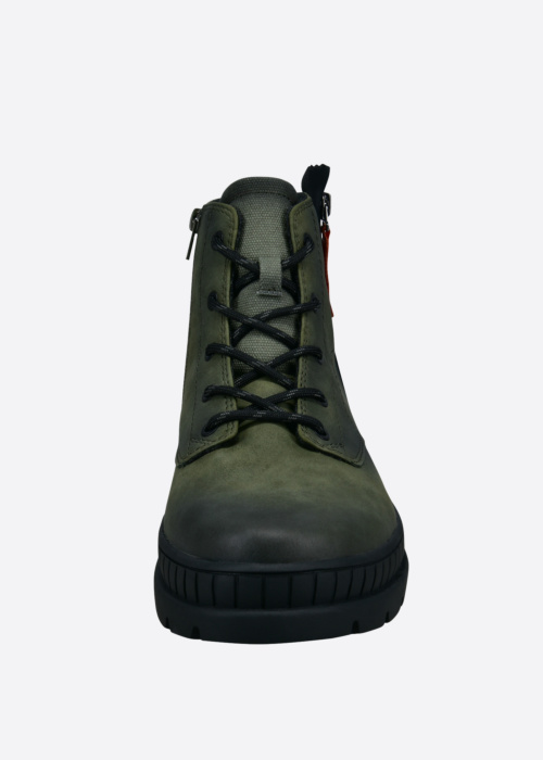 Bugatti poolsaapad Pallario