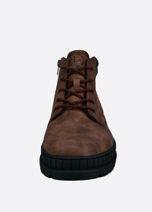 Bugatti poolsaapad Pallario