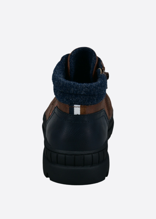 Bugatti poolsaapad Pallario