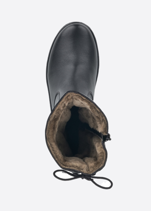 Remonte nahast talvesaapad