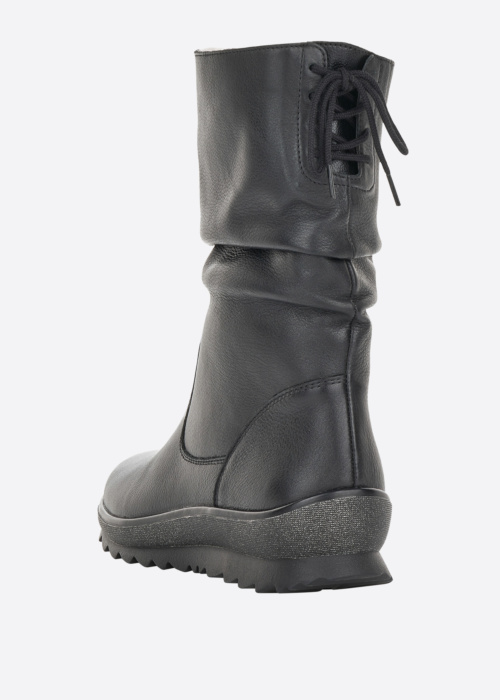 Remonte nahast talvesaapad