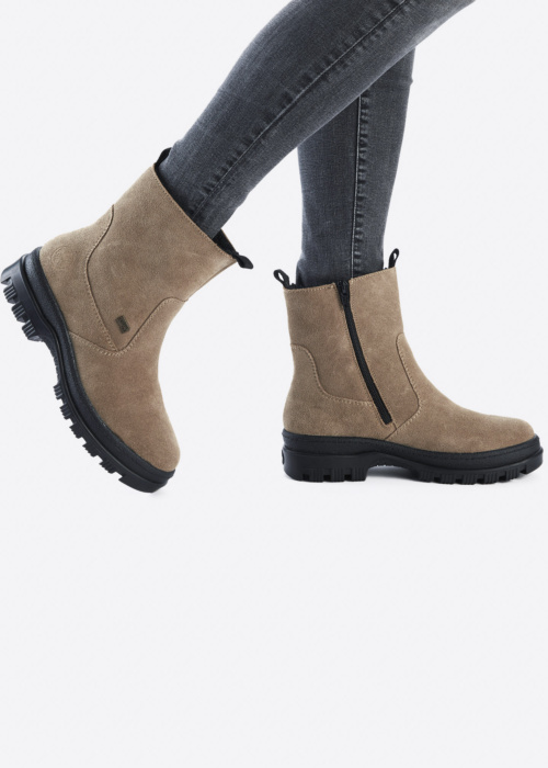 Полусапоги с шипами Rieker