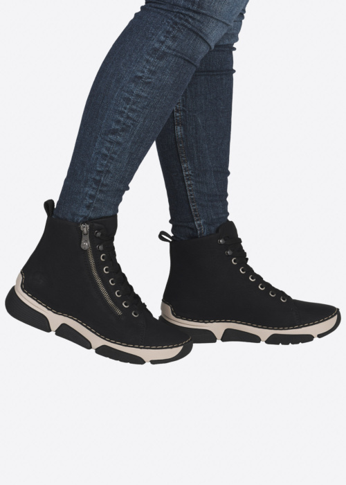 Зимние сапоги Rieker