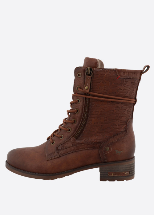 Mustang poolsaapad Fabienne