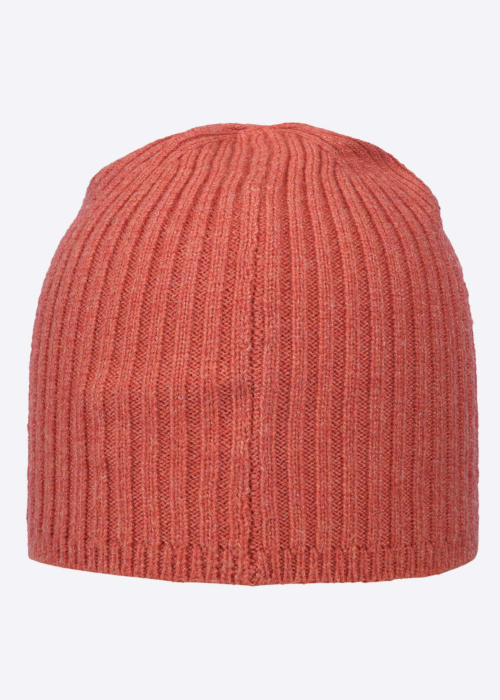 Шапка Nesterinsaari Luhta