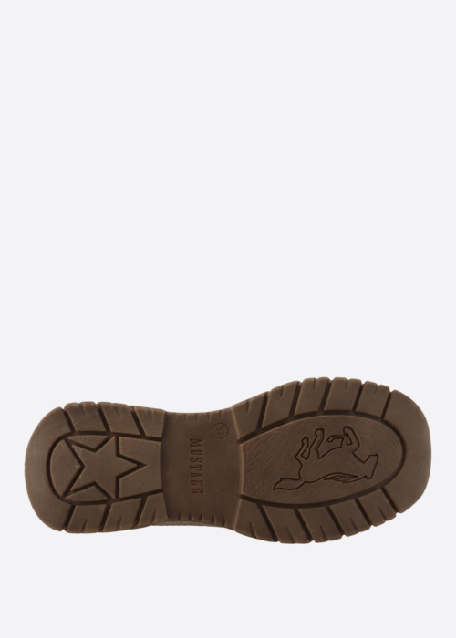 Mustang poolsaapad Raissa