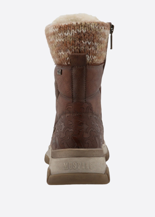 Mustang poolsaapad Raissa