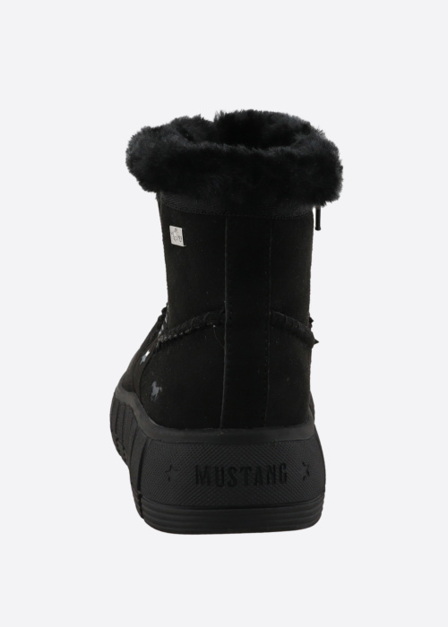 Mustang poolsaapad Fernanda