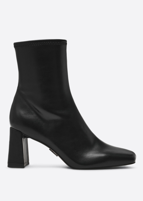 Steve Madden poolsaapad