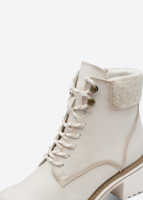 Marco Tozzi poolsaapad