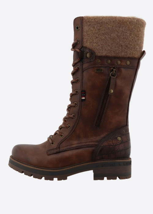 Mustang poolsaapad Darleen