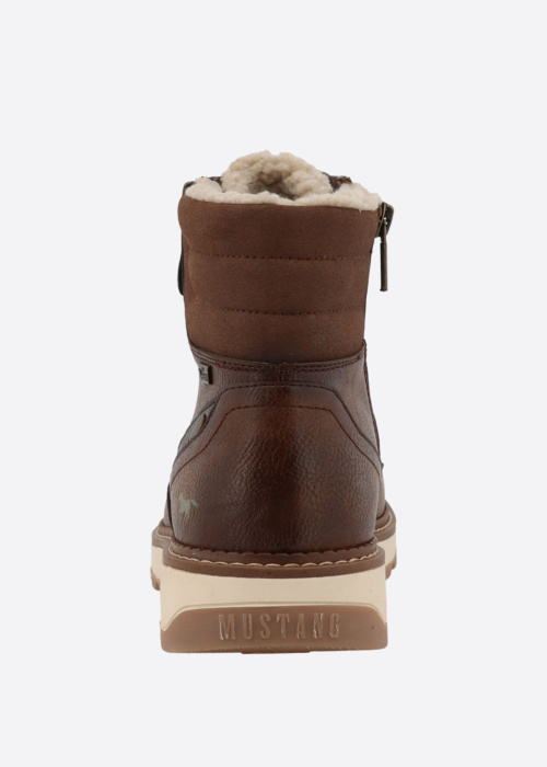 Mustang poolsaapad Elio