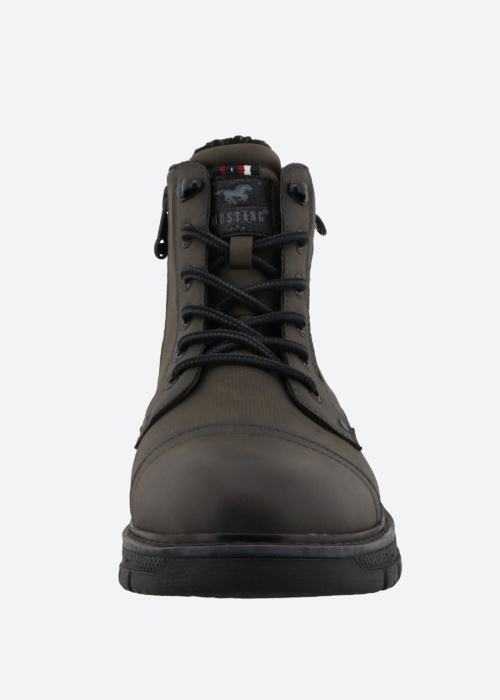 Mustang poolsaapad Danilo