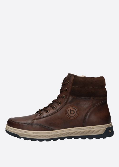 Bugatti poolsaapad Exeter