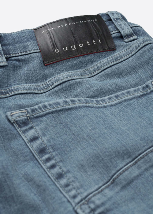 Bugatti teksapüksid