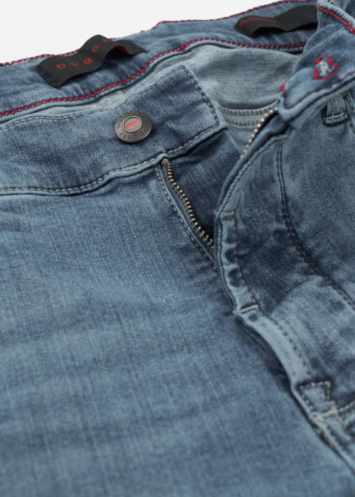 Bugatti teksapüksid