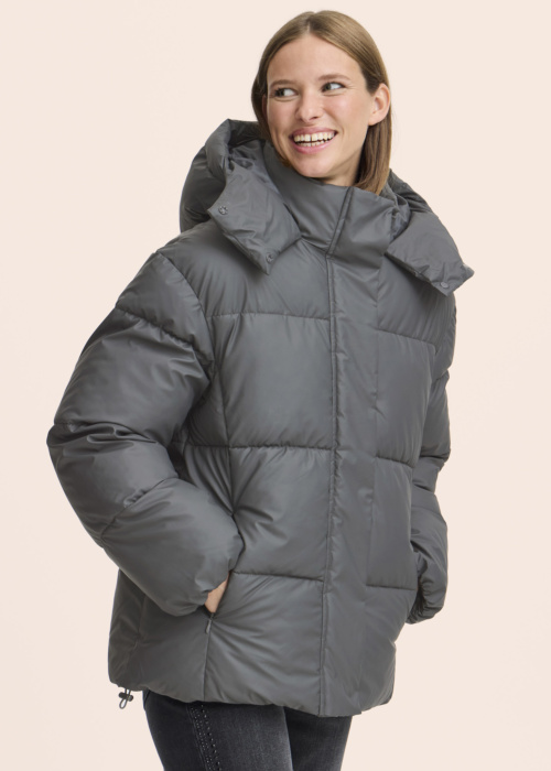 b.young talvejope Azua