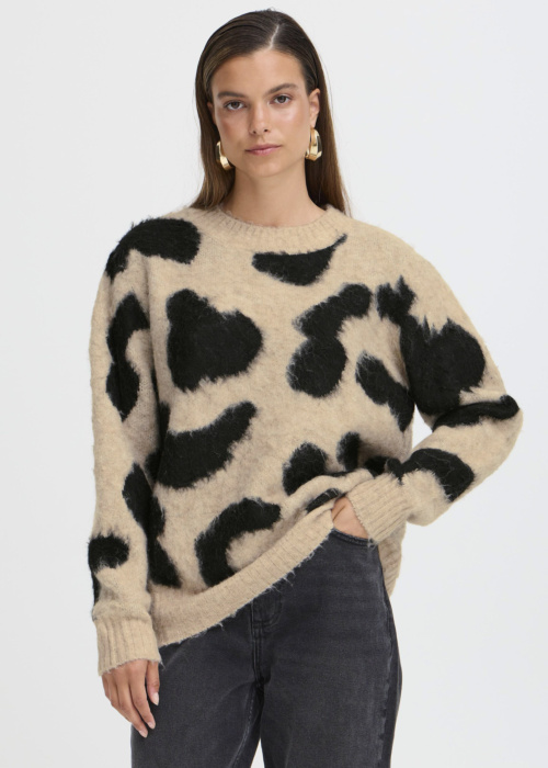 b.young kudum Minyax