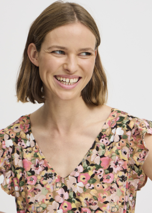 b.young kleit Joella