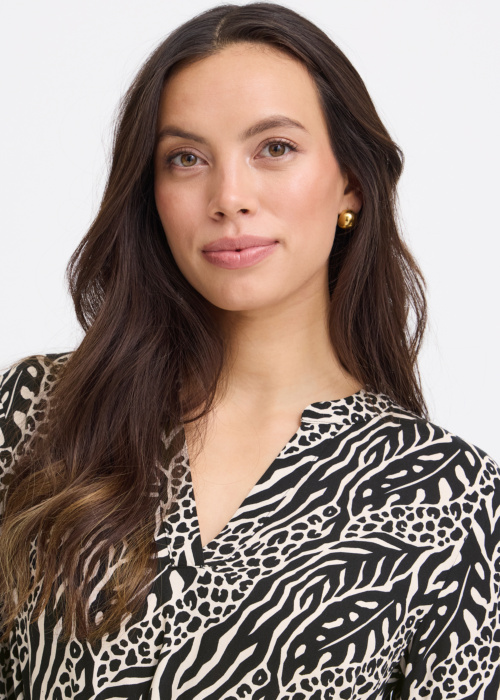 Платье Joella b.young