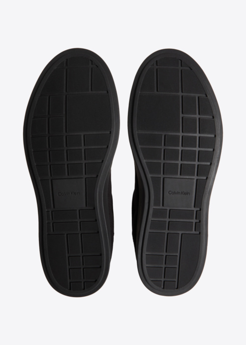 Calvin Klein tennised