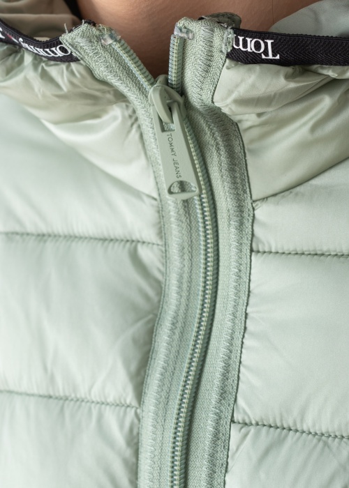 Весенне-осенняя куртка Tommy Jeans