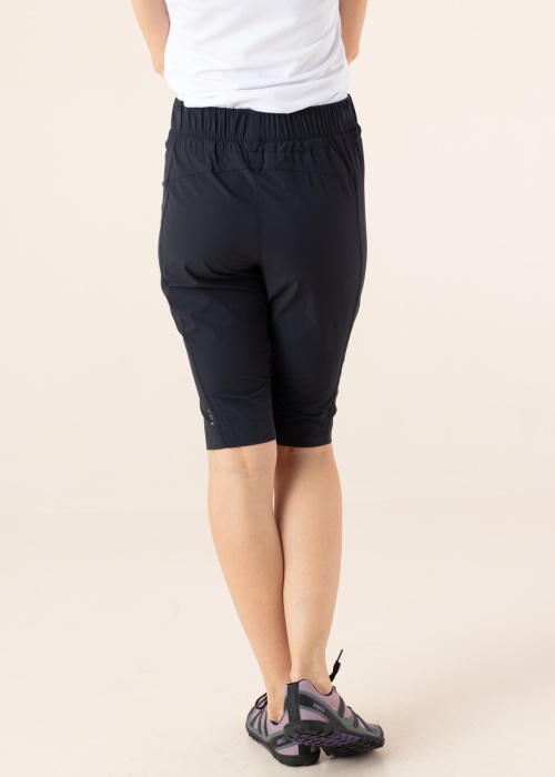 Штаны до колена Hovinsaari Luhta