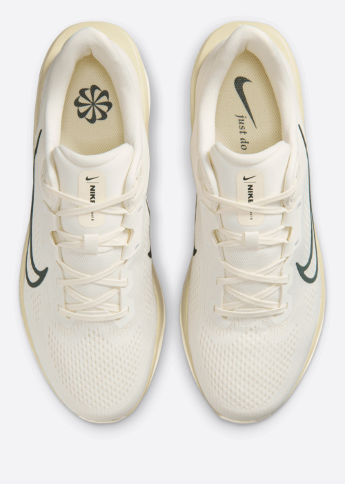 Беговые кроссовки Quest 6 Nike