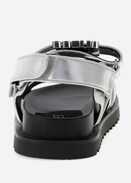 Guess sandaalid Fabelis