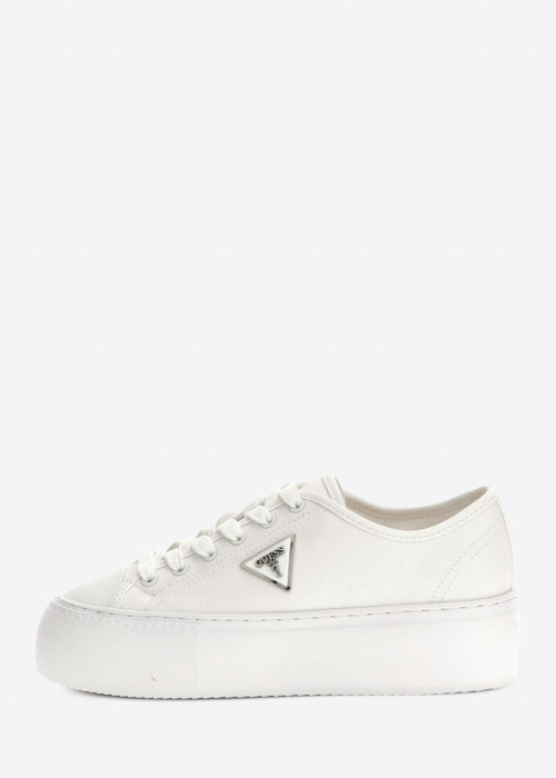 Guess tennised Joezi3