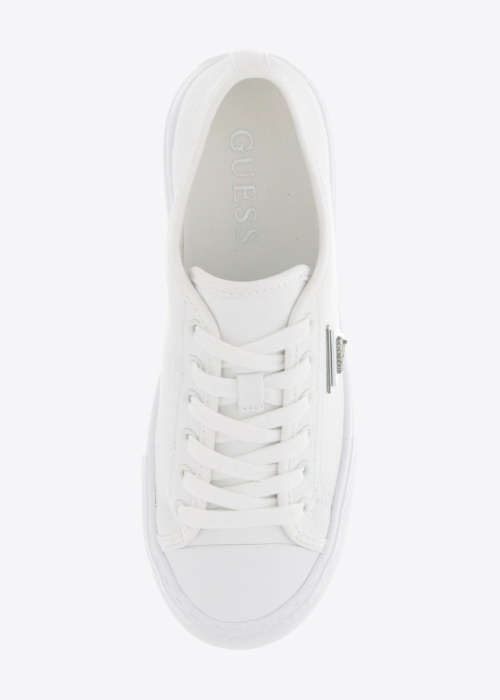 Guess tennised Joezi3