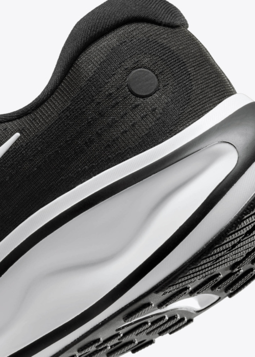 Беговые кроссовки Journey Run Nike