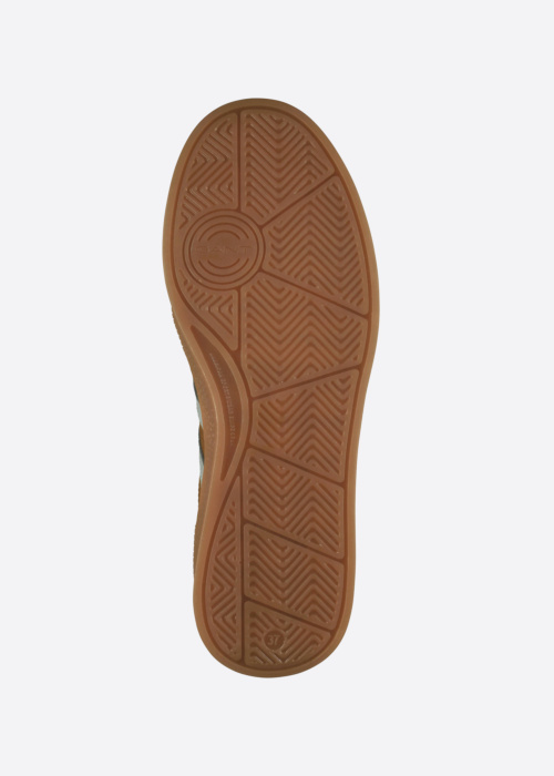 Gant tennised Cuzima