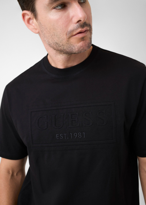Guess T-särk Box Logo Embossed