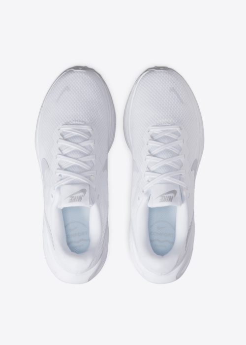 Nike jooksujalatsid Revolution 8