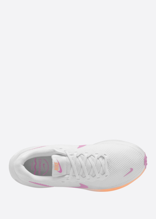 Беговые кроссовки Revolution 8 Nike