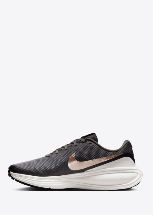 Nike jooksujalatsid Revolution 8