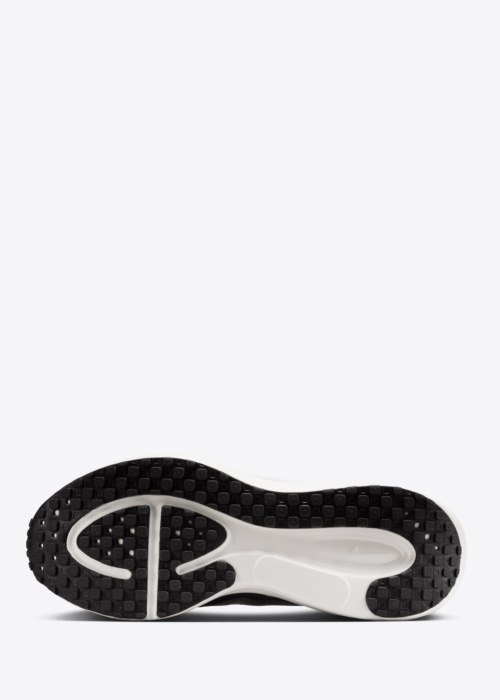 Nike jooksujalatsid Revolution 8