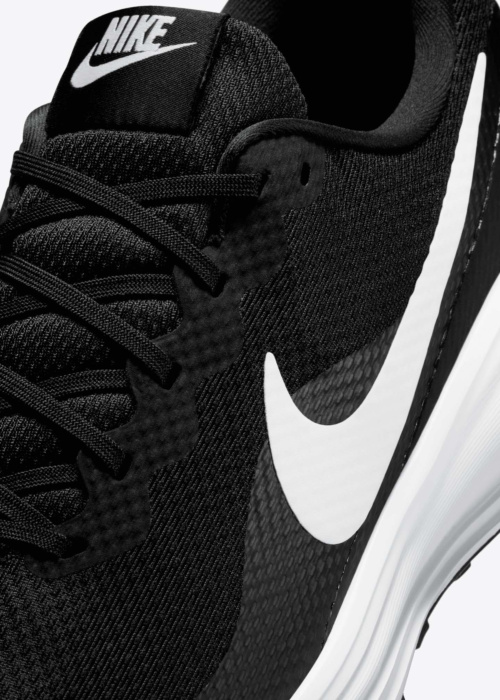 Беговые кроссовки Revolution 8 Nike