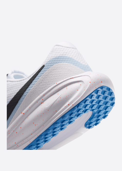 Беговые кроссовки Revolution 8 Nike