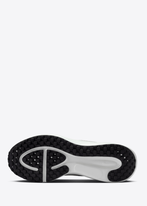 Nike jooksujalatsid Revolution 8