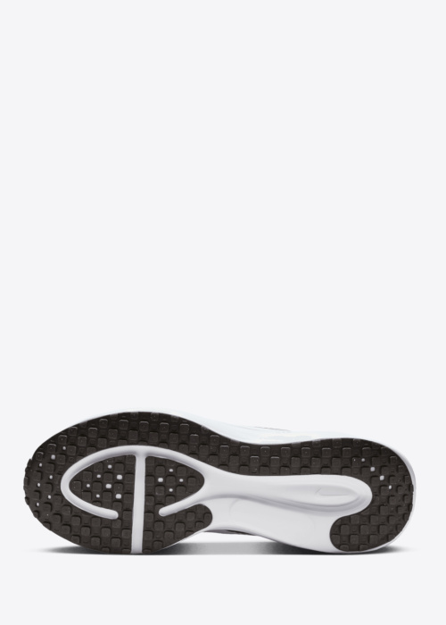 Nike jooksujalatsid Revolution 8