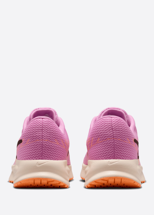 Беговые кроссовки Run Defy Nike