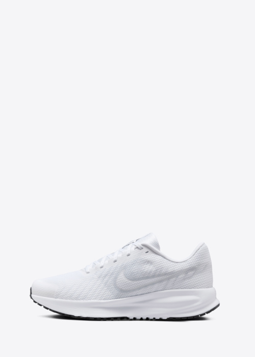 Беговые кроссовки Run Defy Nike