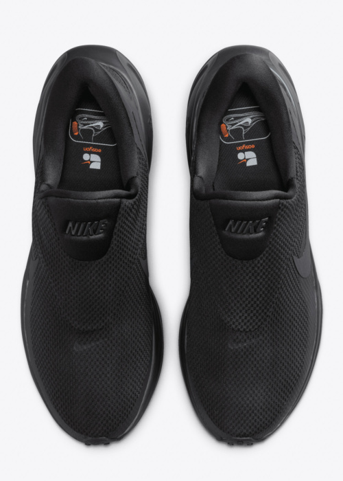 Беговые кроссовки Revolution 8 Easyon Nike