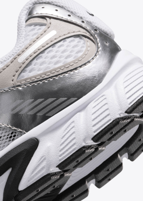 Nike vabaajajalatsid V5 Rnr Bg