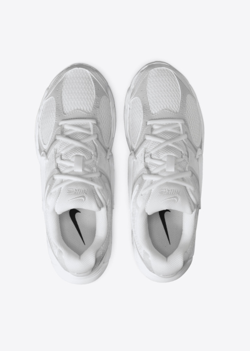 Nike vabaajajalatsid V5 Rnr