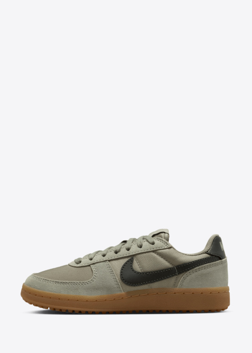 Nike tennised Field General Bg